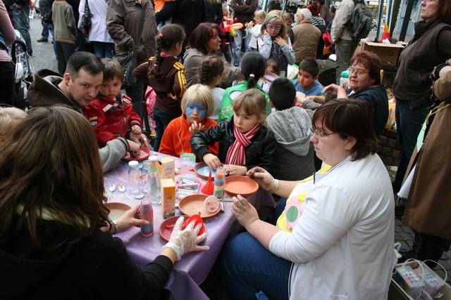 gal/2010/2010 Saitentwist Weltkindertag Essen Borbeck 20.09. AK -Bochold/2010 Saitentwist Weltkindertag Borbeck AK Bochold 20.09. 137.jpg
